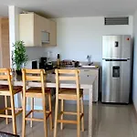 Condominio Beach Club, Cartagena